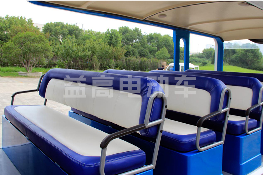 The Suzhou Eagle launched a new 23-seat tourist bus